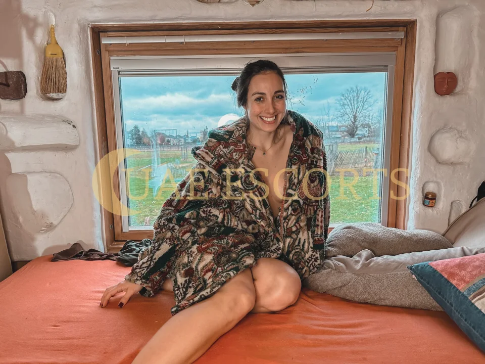 Роза фото 7 - Berlin, 30 лет, европейская, худая, шатенка, 155 см, 47 кг, грудь Medium