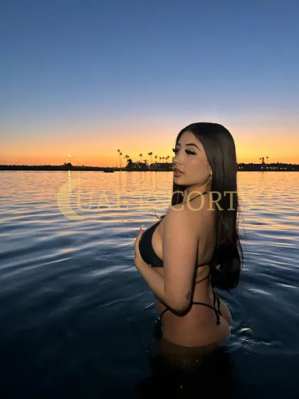 Rosalind photo 6 in Maarssen: 25 years old, regular, black hair, 168 cm, 65 kg, Large bust
