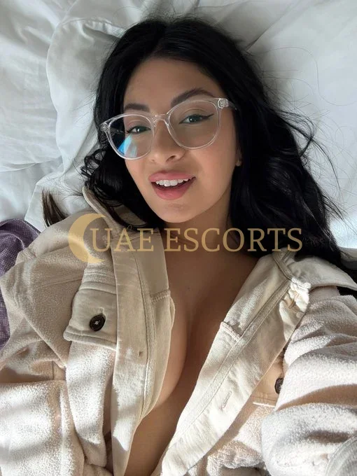 Rosemary photo 6 in Portsmouth: 26 years old, european, regular, black hair, 165 cm, 66 kg, Large bust