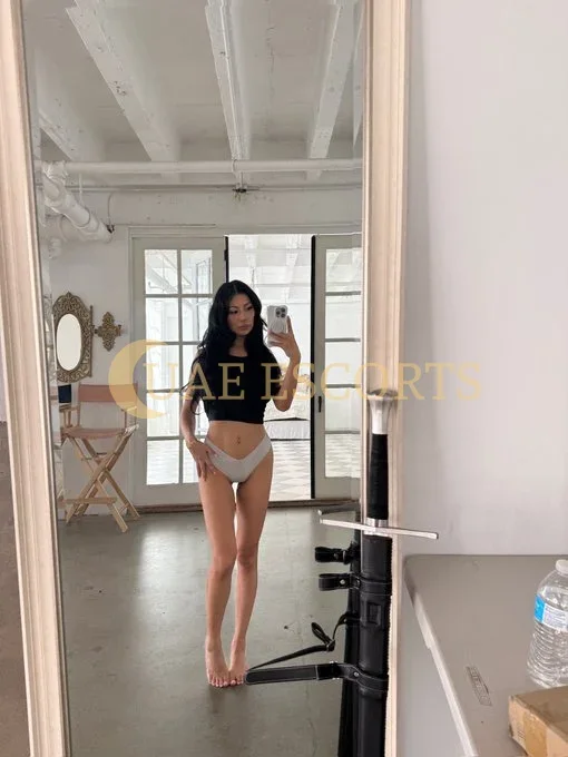 Rosemary photo 7 in Portsmouth: 26 years old, european, regular, black hair, 165 cm, 66 kg, Large bust