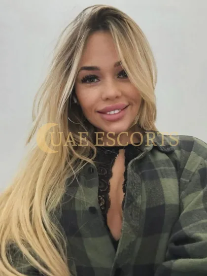 Ruby photo 2 in Uckfield: 25 years old, slim, blonde hair, 168 cm, 52 kg, Medium bust