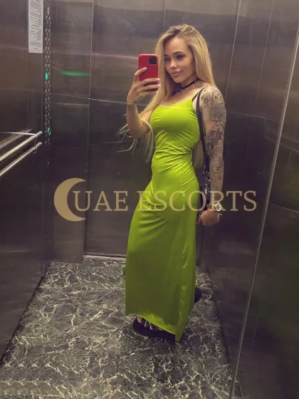 Ruby photo 5 in Uckfield: 25 years old, slim, blonde hair, 168 cm, 52 kg, Medium bust