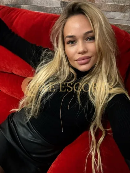 Ruby photo 6 in Uckfield: 25 years old, slim, blonde hair, 168 cm, 52 kg, Medium bust