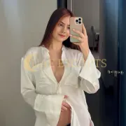 Alja photo 4 in Marseille: 25 years old, arab, slim, red hair, 167 cm, 51 kg, Medium bust