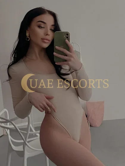 Amilia photo 2 in Newcastle: 28 years old, european, slim, brunette, 171 cm, 55 kg, Medium bust
