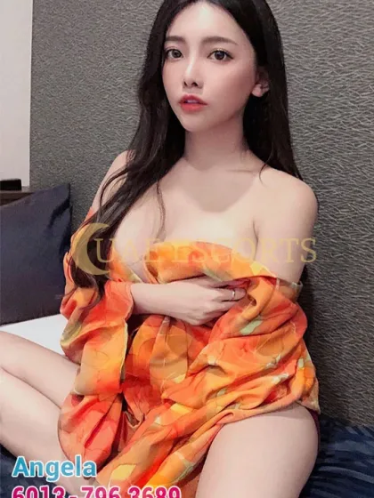 Andrina photo 4 in Birmingham: 30 years old, curvy, black hair, 160 cm, 47 kg, Large bust