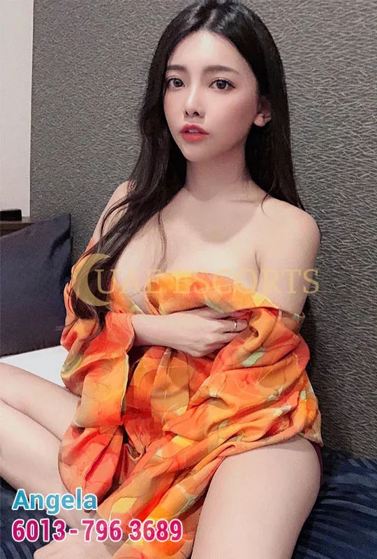 Andrina photo 4 in Birmingham: 30 years old, curvy, black hair, 160 cm, 47 kg, Large bust