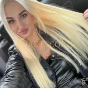 Аниела фото 3 - Grenoble, 25 лет, стройная, блондинка, 176 см, 60 кг, грудь Large