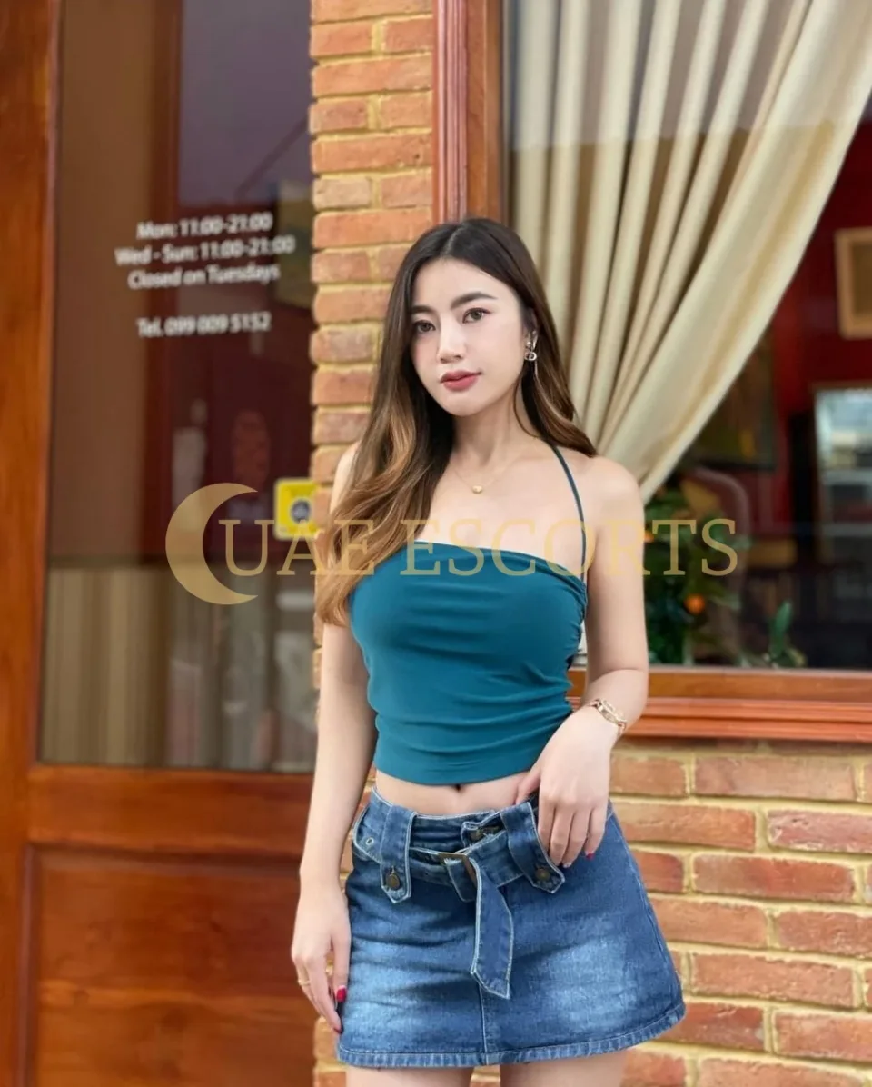 Anniina photo 4 in London: 28 years old, slim, 166 cm, 53 kg, Large bust