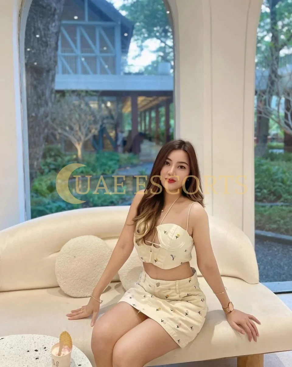 Anniina photo 6 in London: 28 years old, slim, 166 cm, 53 kg, Large bust