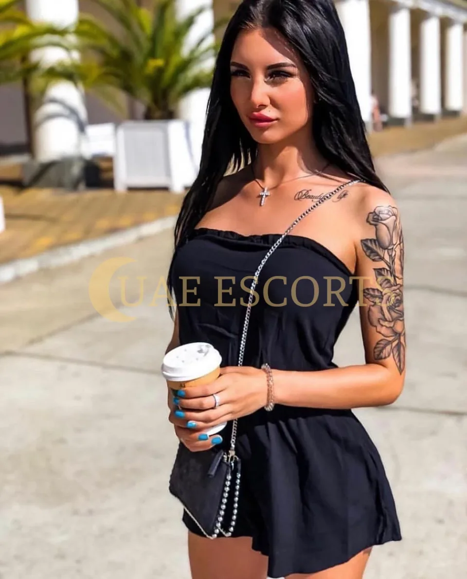 Anu photo 4 in London: 28 years old, regular, brunette, 173 cm, 52 kg, Medium bust