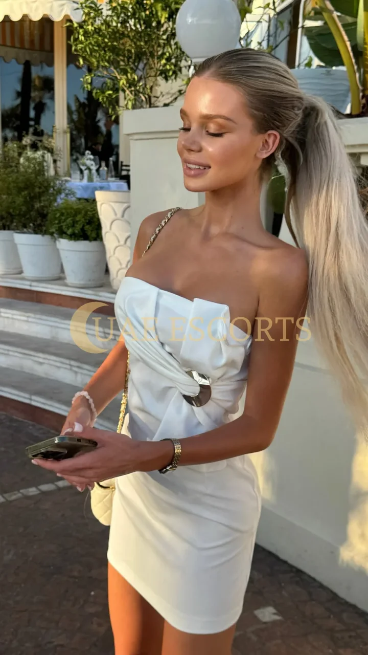 инн photo 4 in Besançon: 28 years old, regular, colored, 168 cm, 63 kg, Large bust