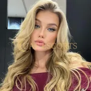 Arnaude photo 2 in Paris: 23 years old, regular, blonde hair, 170 cm, 50 kg, Medium bust