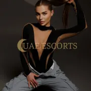 Arnborg photo 3 in Vitry-sur-Seine: 24 years old, regular, brunette, 170 cm, 50 kg, Medium bust