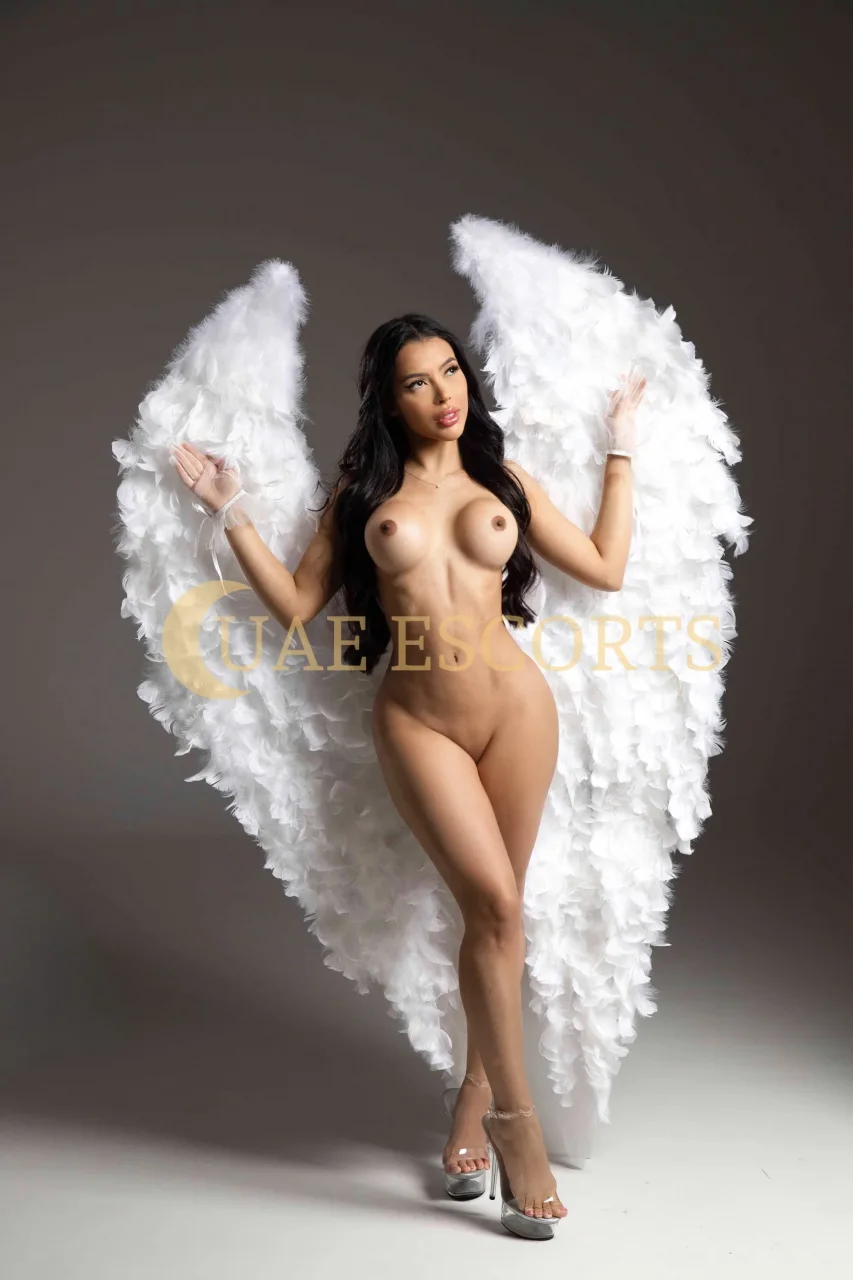 Arnlaug photo 6 in Saarbrücken: 25 years old, european, slim, black hair, 158 cm, 50 kg, Medium bust