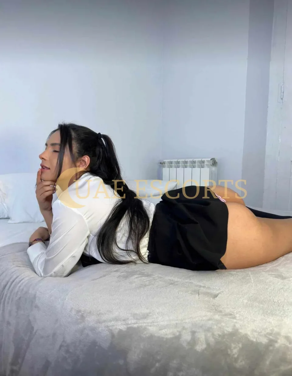 Asla photo 5 in Birmingham: 24 years old, european, regular, black hair, 157 cm, 51 kg, Large bust