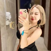 Averil photo 2 in Champs-sur-Marne: 26 years old, asian, curvy, brown hair, 168 cm, 50 kg, Medium bust