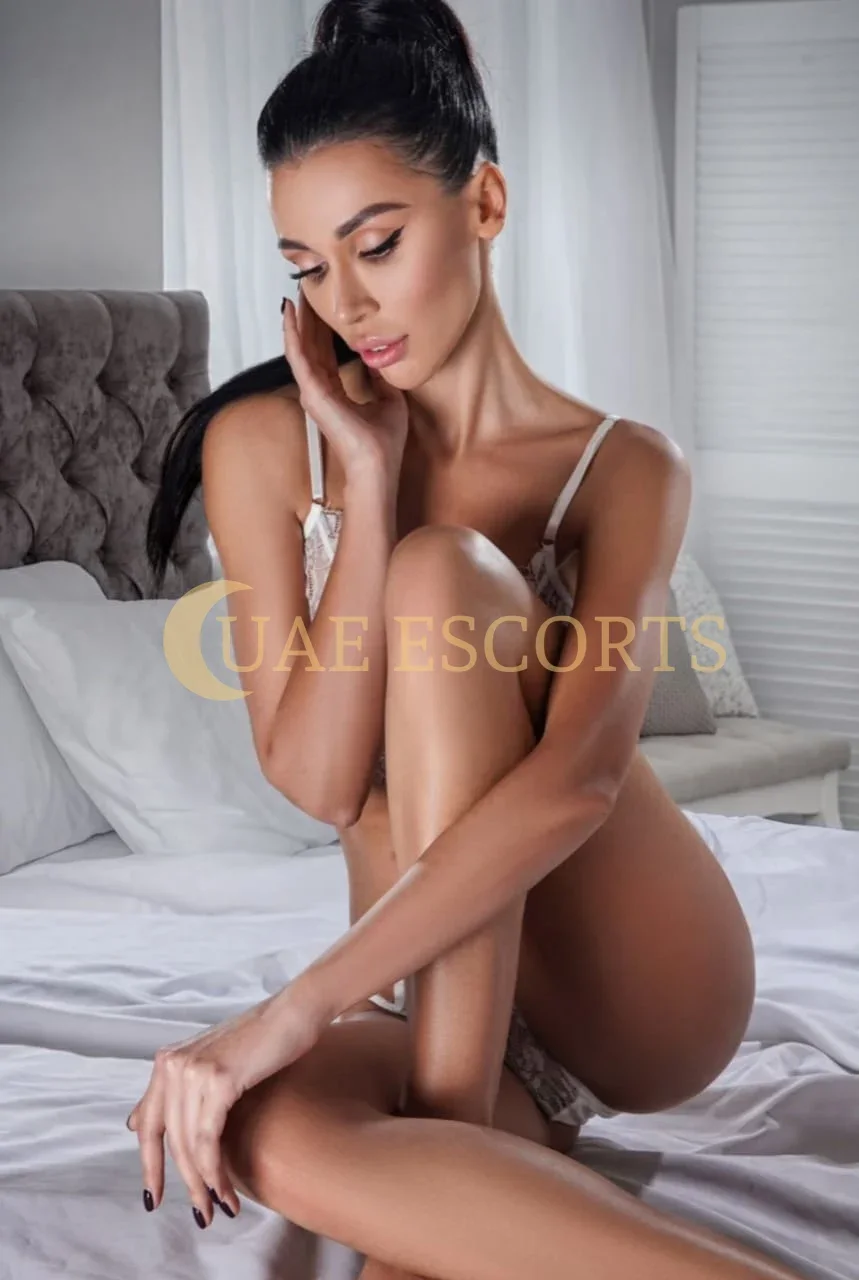 Babett photo 4 in Emmen: 28 years old, slim, brunette, 171 cm, 55 kg, Medium bust