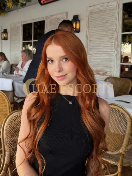 Beatriz photo 5 in Paris: 28 years old, slim, red hair, 173 cm, 50 kg, Medium bust
