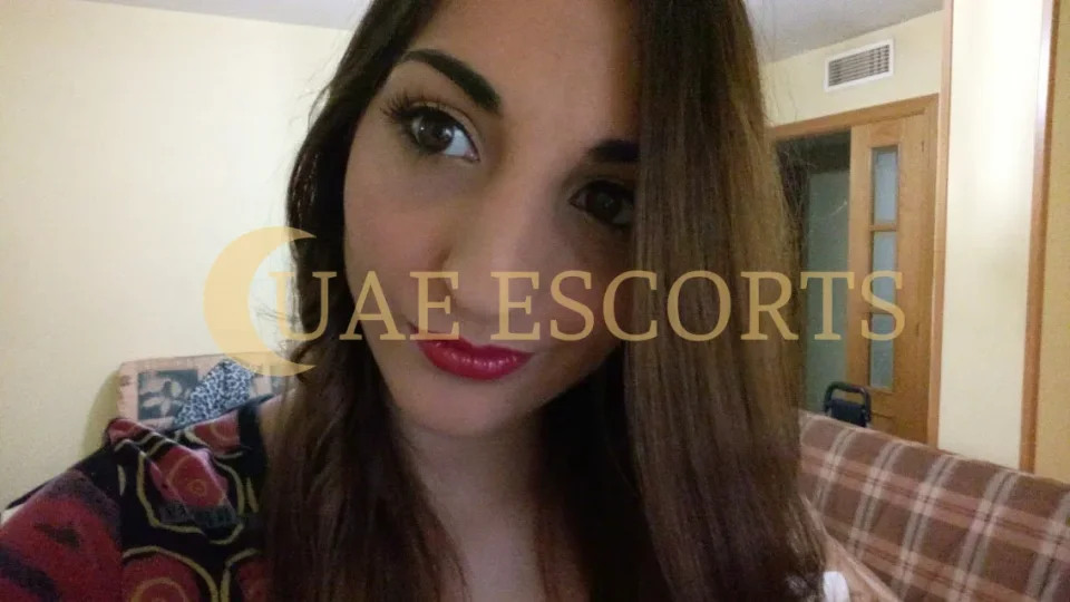 Beia photo 1 in Hanover: 30 years old, regular, brunette, 170 cm, 55 kg, Medium bust
