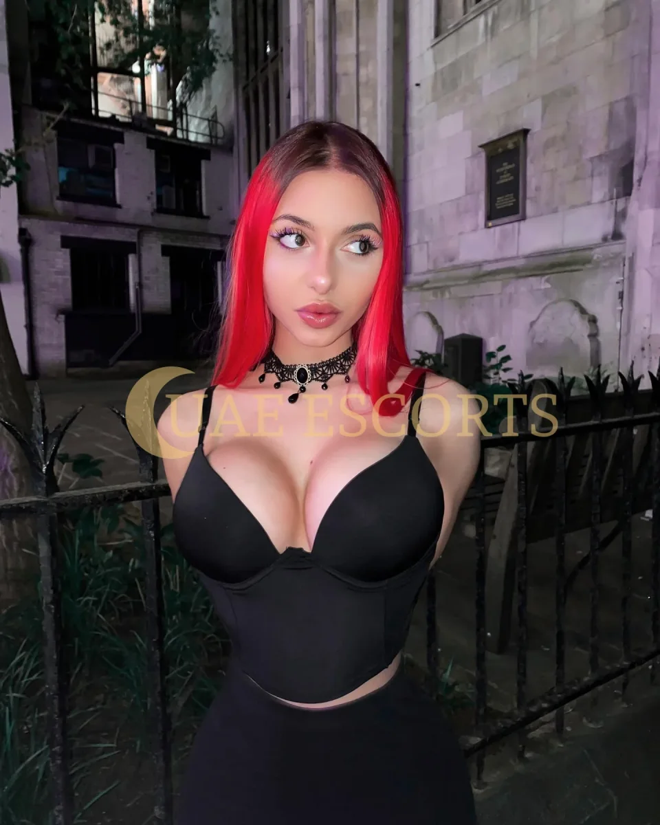 Belinda photo 5 in Paris: 28 years old, regular, brunette, 168 cm, 64 kg, Large bust