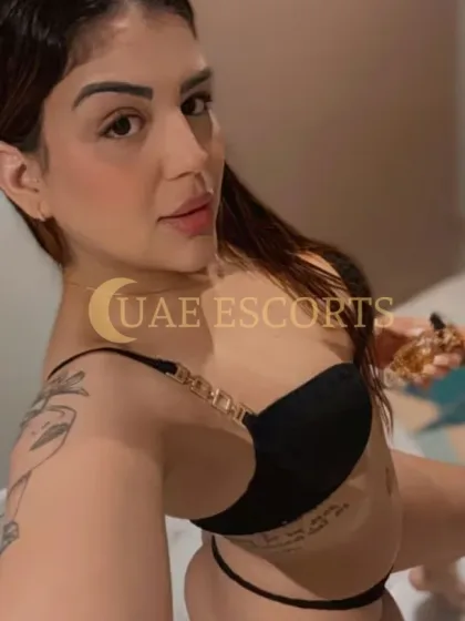 Benedicte photo 1 in Amsterdam: 33 years old, regular, black hair, 170 cm, 58 kg, Large bust