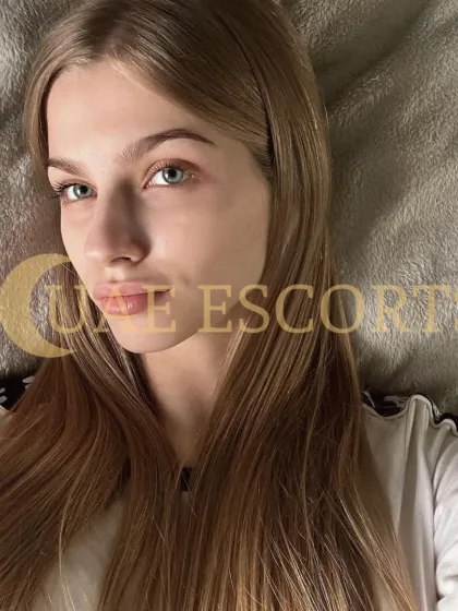 Benney photo 2 in Paris: 24 years old, regular, blonde hair, 170 cm, 50 kg, Medium bust