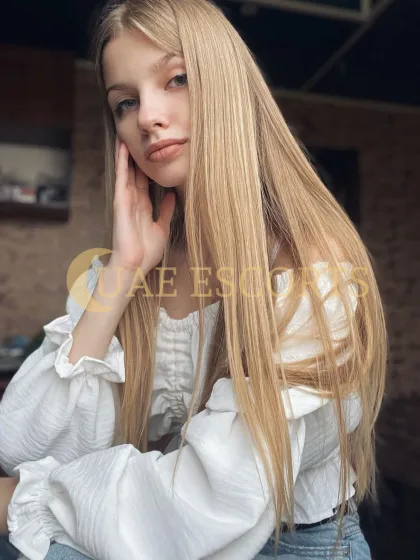 Benney photo 6 in Paris: 24 years old, regular, blonde hair, 170 cm, 50 kg, Medium bust