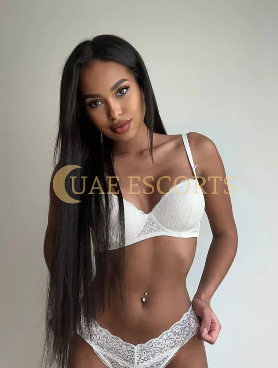 Бентина фото 8 - Antibes, 28 лет, regular, черные волосы, 168 см, 55 кг, грудь Medium