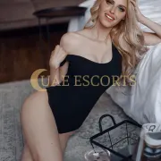 Berglaug photo 5 in Würzburg: 25 years old, arab, slim, blonde hair, 171 cm, 55 kg, Medium bust
