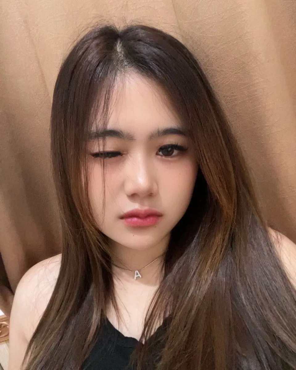 Alycia photo 8 in Ajman: 24 years old, asian, slim, black hair, 167 cm, 50 kg, B bust