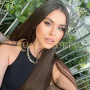 Beth photo 1 in Straubing: 24 years old, arab, slim, brown hair, 170 cm, 55 kg, Medium bust