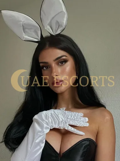 Bethany photo 2 in Antibes: 22 years old, european, slim, black hair, 169 cm, 53 kg, Medium bust