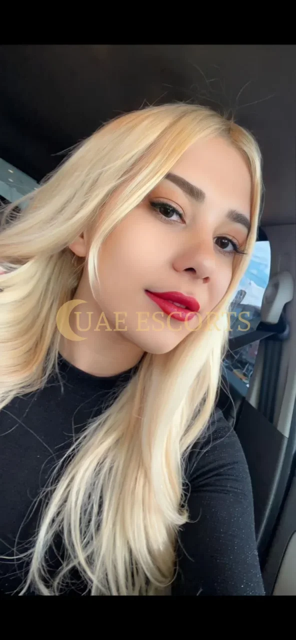 Bjargdis photo 7 in Middelburg: 26 years old, arab, regular, blonde hair, 170 cm, 65 kg, Medium bust