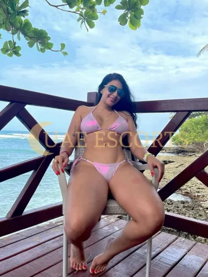 Bjarnthrudur photo 2 in Almere: 26 years old, slim, black hair, 169 cm, 54 kg, Large bust
