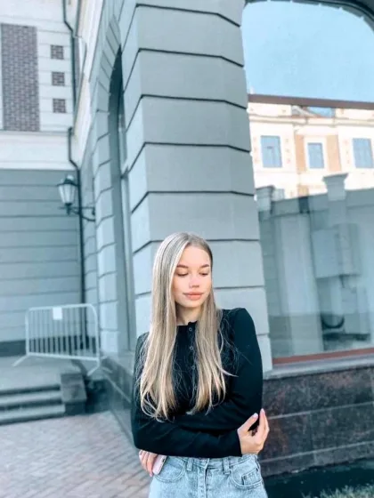Katrine photo 4 in Dubai: 25 years old, slim, blonde hair, 165 cm, 49 kg, A bust