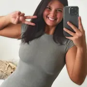Bernadine photo 2 in Abu Dhabi: 26 years old, regular, brown hair, 170 cm, 59 kg, C bust