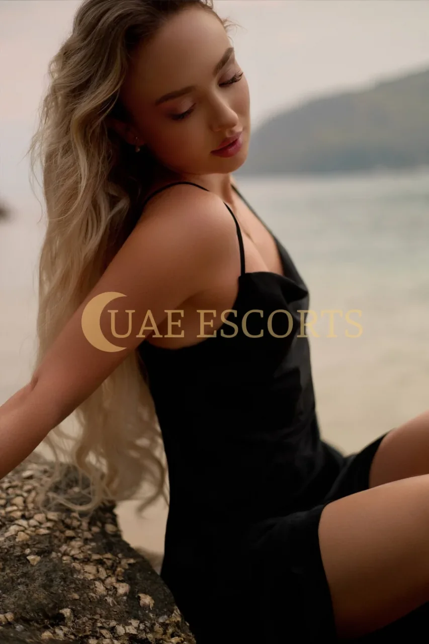 Borgdis photo 4 in Leeds: 29 years old, european, slim, blonde hair, 172 cm, 57 kg, Large bust