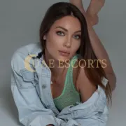 Boriska photo 2 in Lyon: 21 years old, european, slim, brown hair, 170 cm, 52 kg, Medium bust