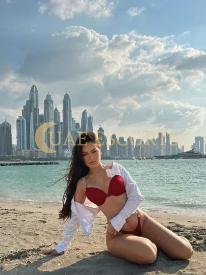Bozena photo 5 in Avignon: 23 years old, slim, brown hair, 170 cm, 53 kg, Medium bust