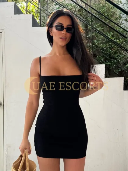 Branka photo 4 in Rotterdam: 22 years old, arab, slim, brunette, 170 cm, 54 kg, Medium bust