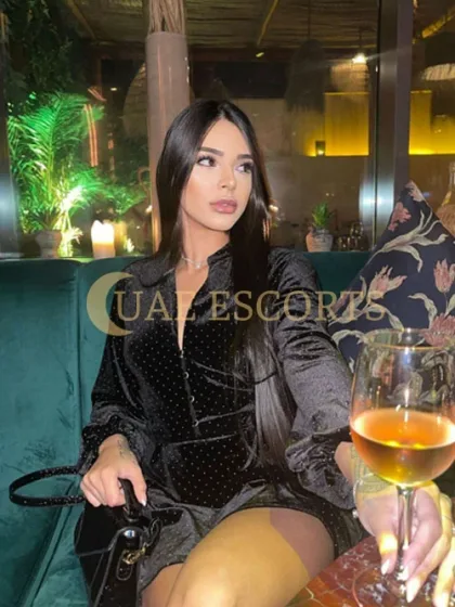 Briget photo 6 in Munster: 26 years old, european, slim, black hair, 163 cm, 58 kg, Medium bust