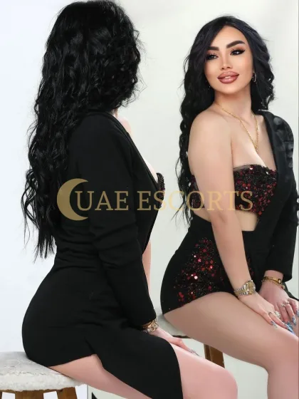 Britt photo 5 in Falkirk: 24 years old, arab, curvy, black hair, 178 cm, 58 kg, Medium bust