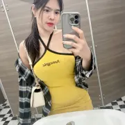 Ashly photo 5 in Dubai: 24 years old, asian, regular, black hair, 155 cm, 48 kg, C bust