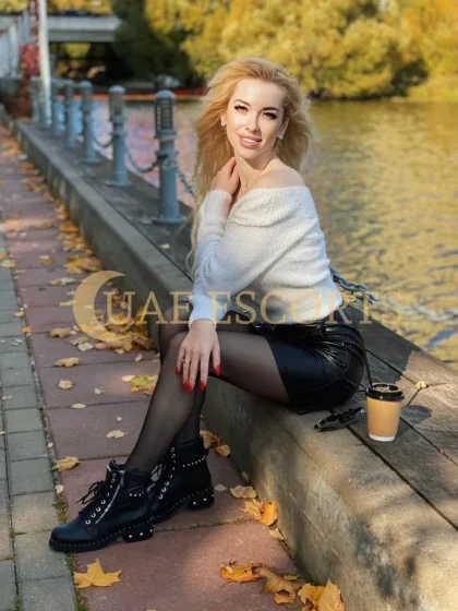 Bryngerdur photo 4 in Mainz: 22 years old, european, slim, blonde hair, 168 cm, 53 kg, Medium bust