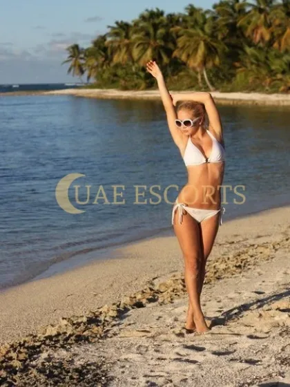 Buna photo 2 in Arnhem: 21 years old, european, slim, blonde hair, 168 cm, 52 kg, Medium bust