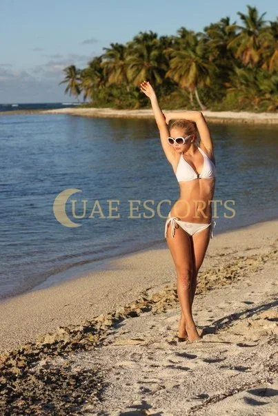 Buna photo 2 in Arnhem: 21 years old, european, slim, blonde hair, 168 cm, 52 kg, Medium bust
