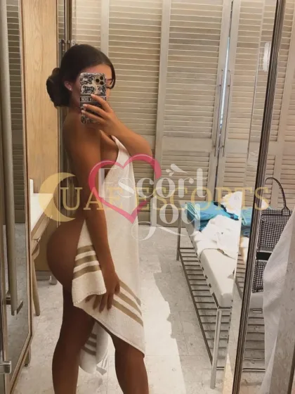 Candelaria photo 3 in Goussainville: 27 years old, slim, brunette, 171 cm, 54 kg, Medium bust