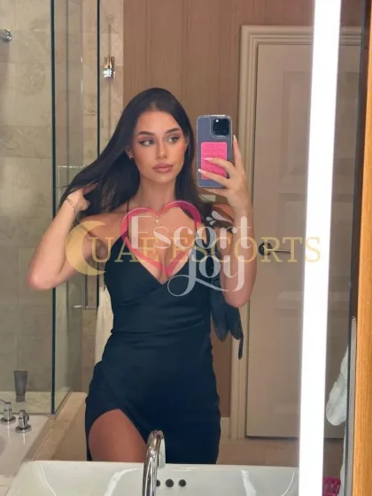 Candice photo 6 in Cologne: 25 years old, european, slim, brown hair, 170 cm, 52 kg, Large bust