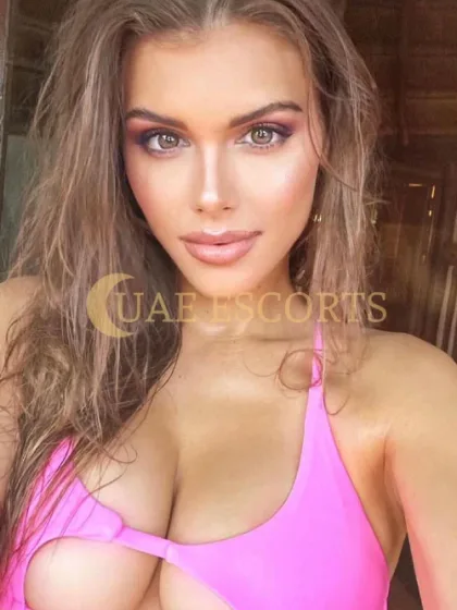 Capucine photo 2 in Aachen: 25 years old, slim, blonde hair, 161 cm, 54 kg, Large bust
